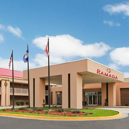 Ramada By Wyndham Wytheville Bagian luar foto