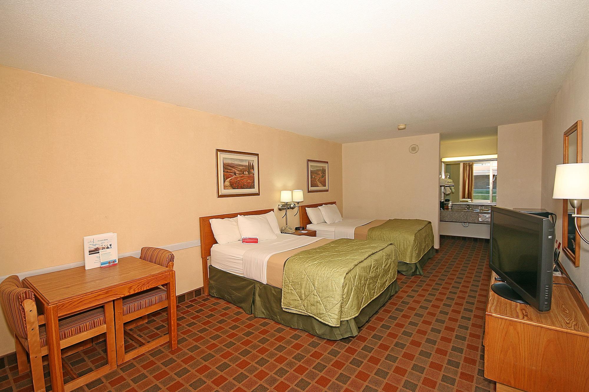 Ramada By Wyndham Wytheville Bagian luar foto