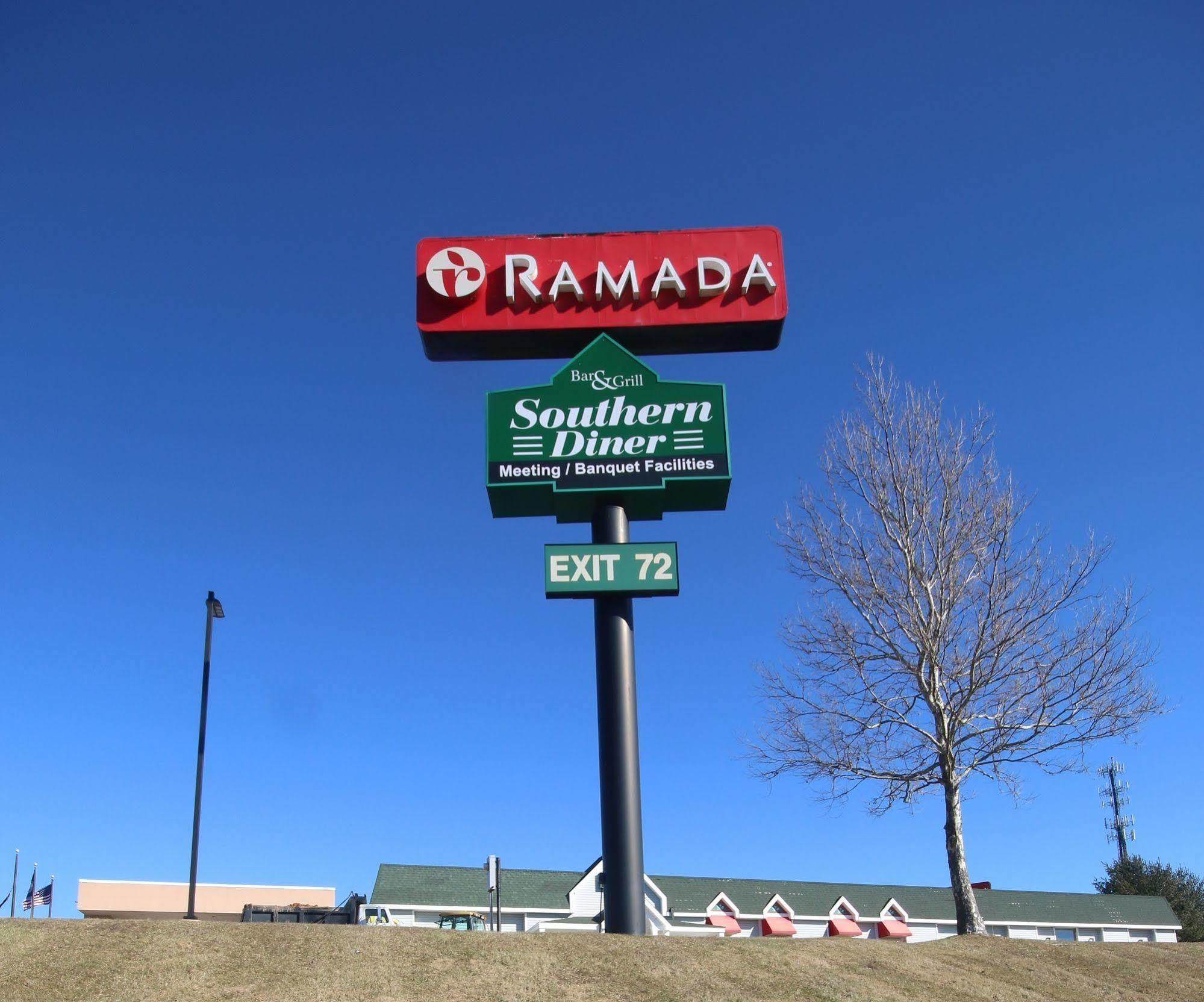 Ramada By Wyndham Wytheville Bagian luar foto